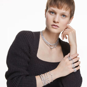 Kokteilinis žiedas Swarovski Hyperbola 5580952 55